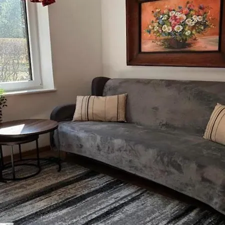 Comfortable With A Private Garden *